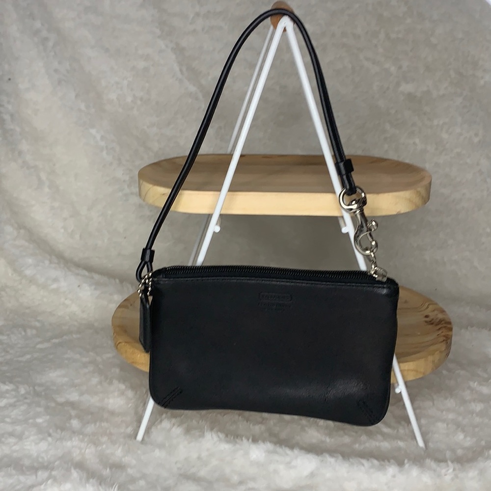 Coach • black leather wristlet small clutch